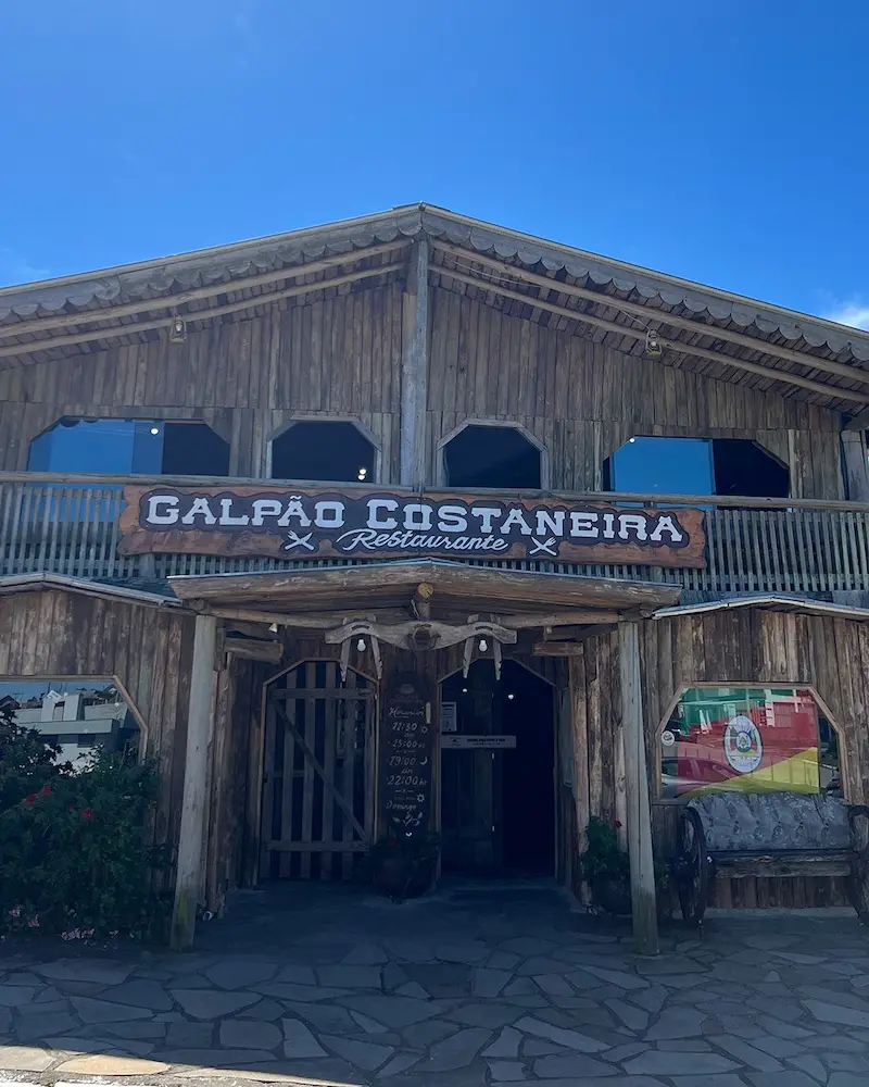 Galpão Costaneira